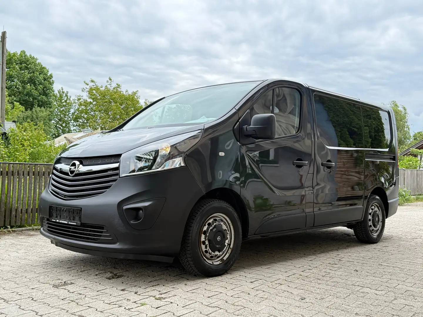 Opel Vivaro Kasten L1H1  2,7t Noir - 2