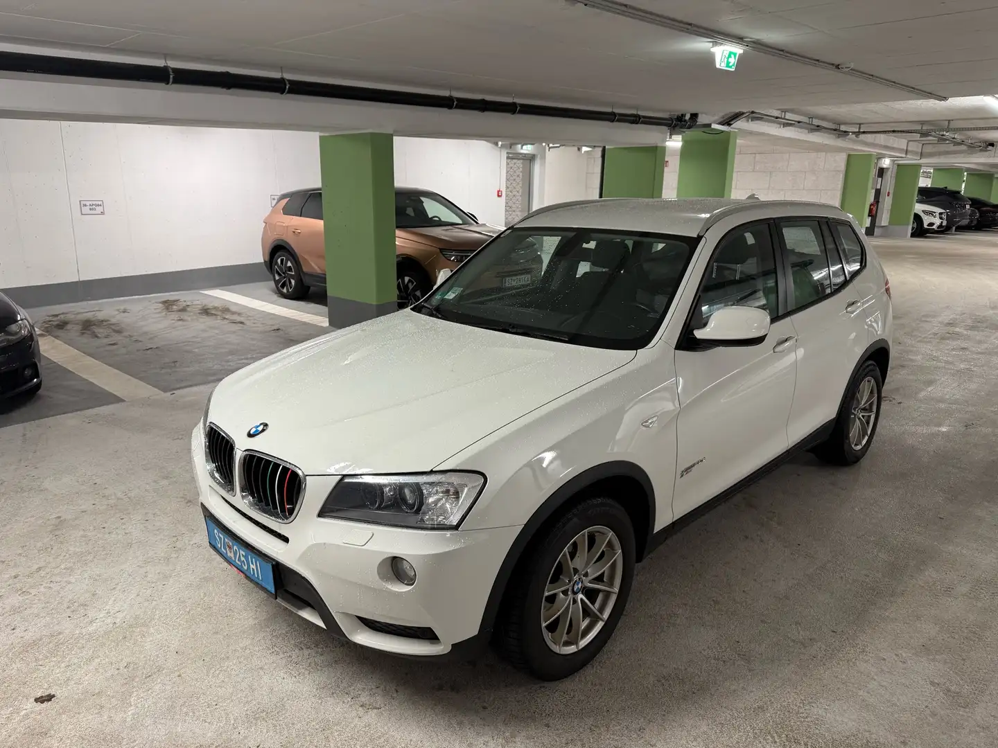 BMW X3 xDrive20d Österreich-Paket - 1