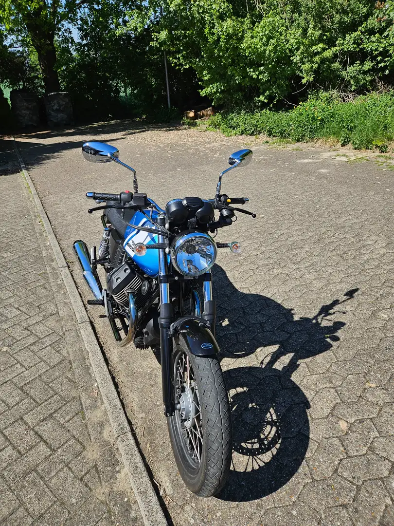 Moto Guzzi V 7 V7 II Special Blau - 2