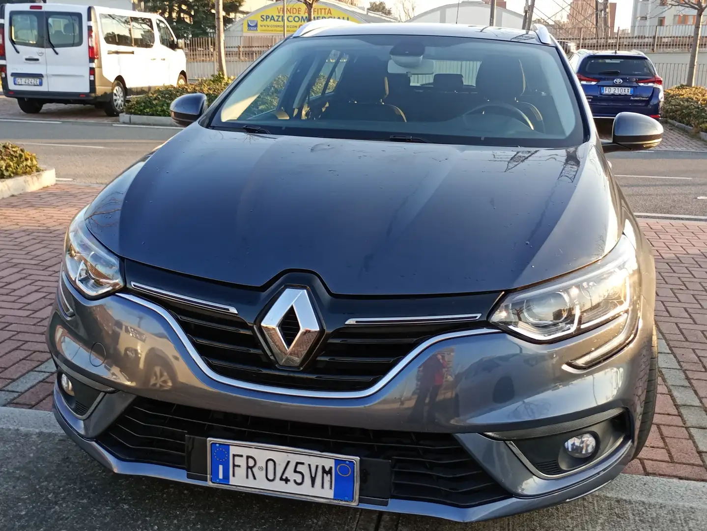 Renault Megane Megane IV 2016r Sporter 1.5 dci Business 110cv edc - 1