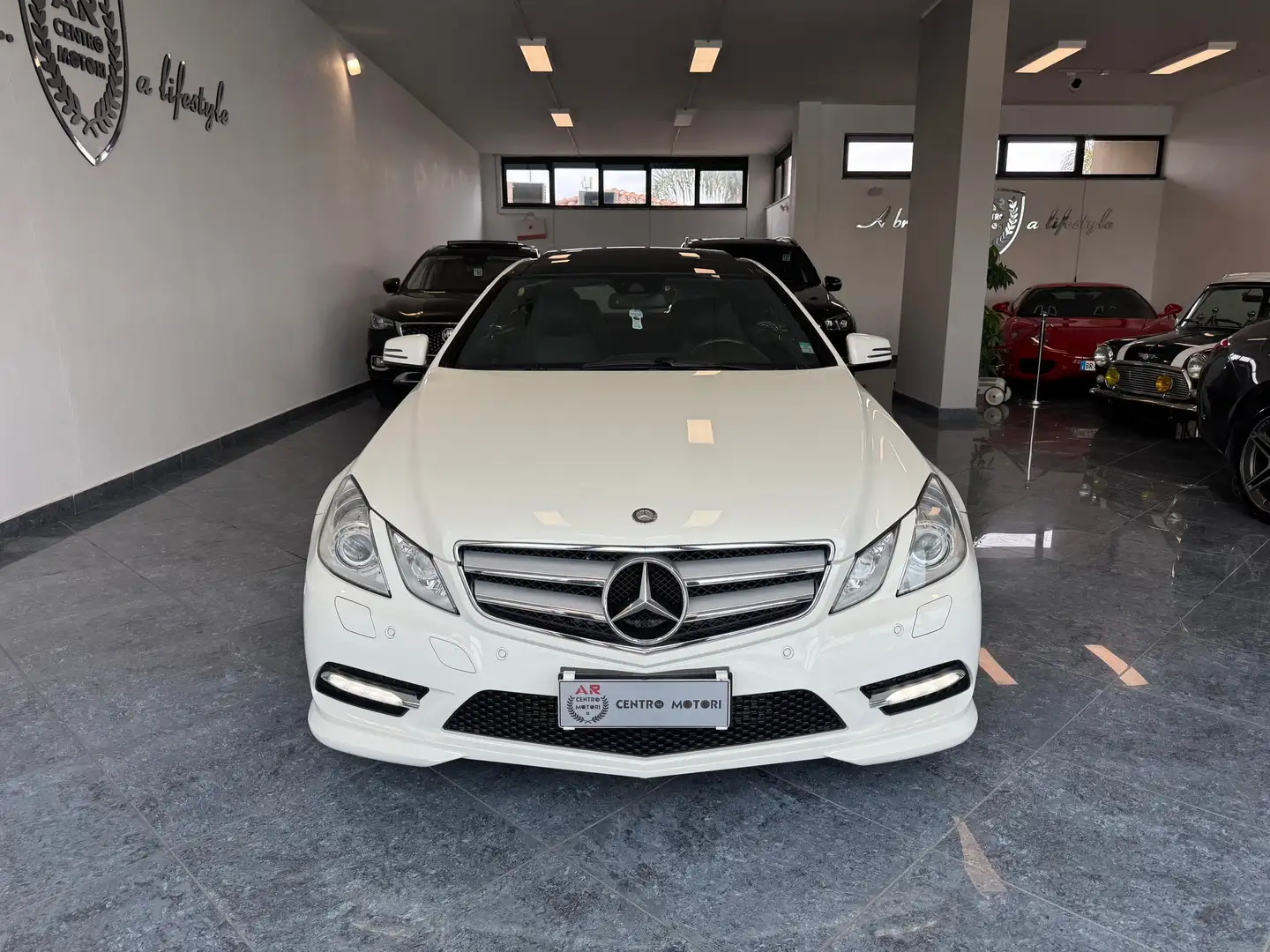 Mercedes-Benz E 220 cdi Amg Avantgarde Tetto Led Tagliandi Stupenda Blanc - 2