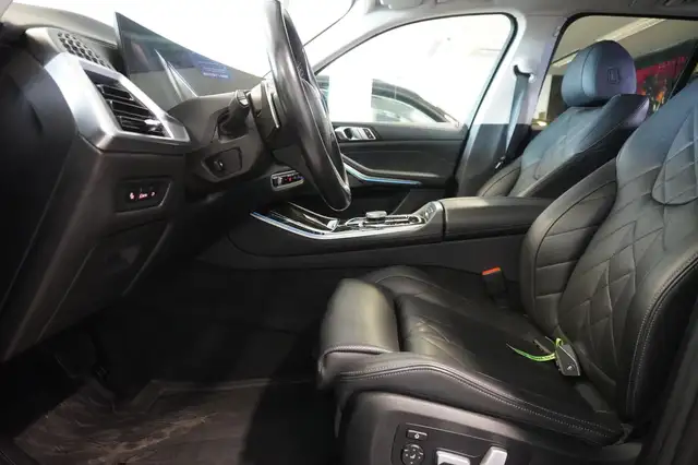 BMW X5 X5 view 8