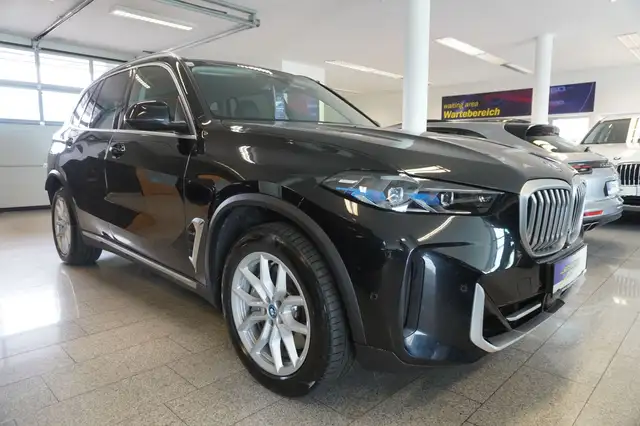 BMW X5 X5 view 3