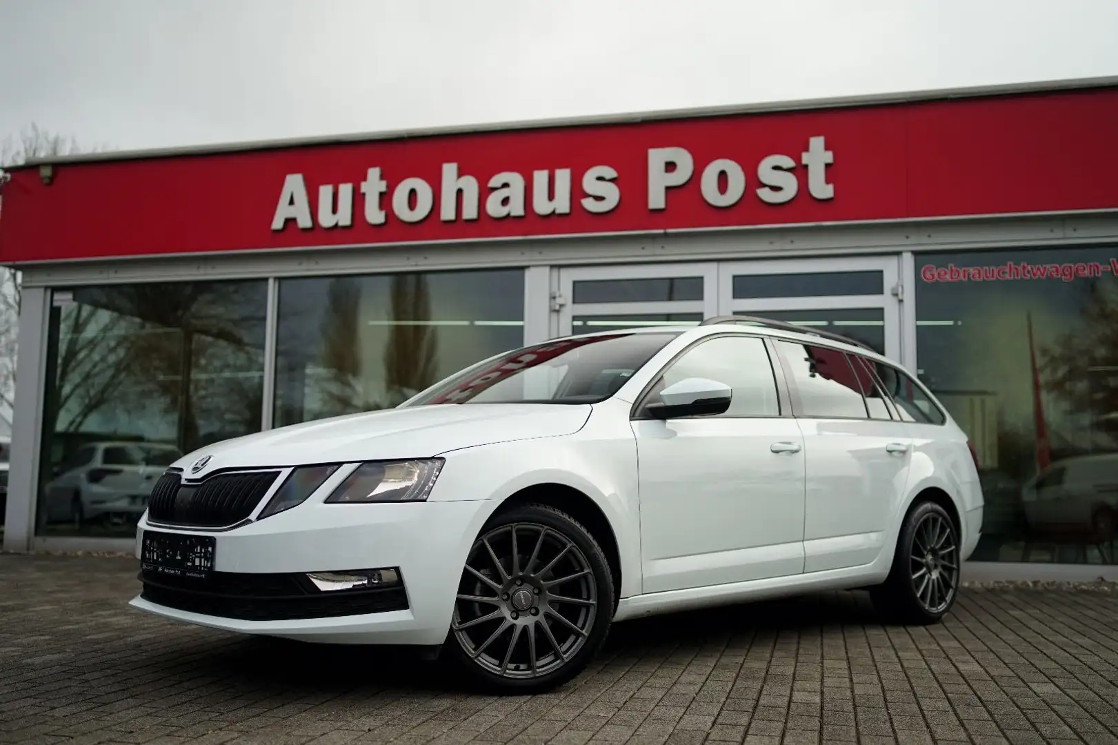 Skoda Octavia 1.5 TSI Combi Allwetter Tüv&Service Neu Weiß - 1
