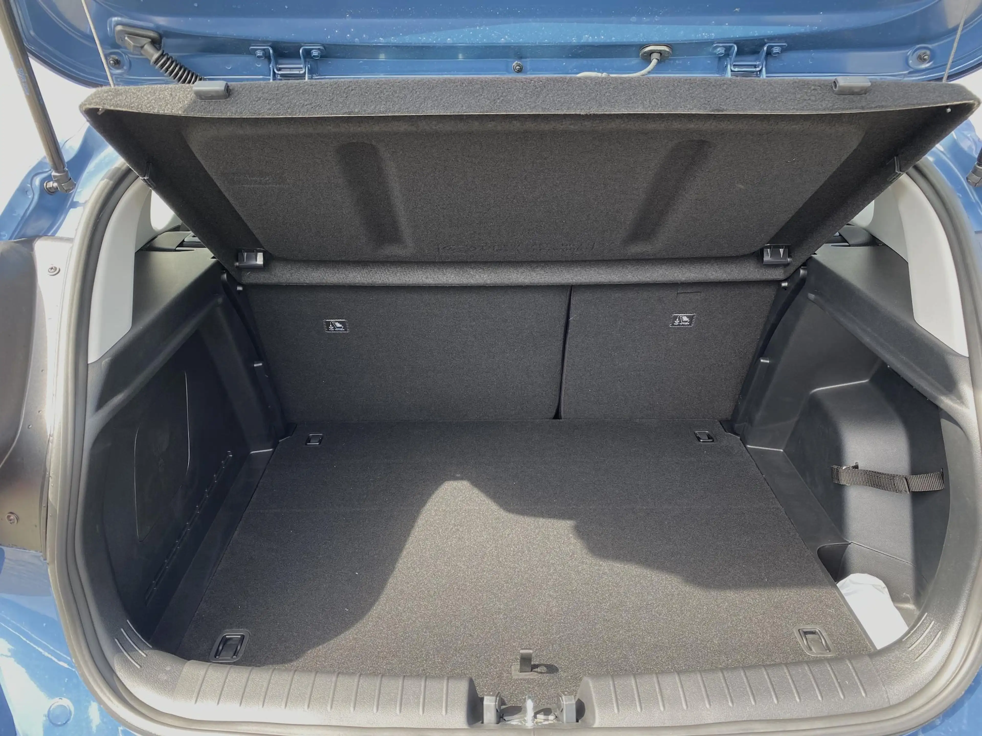 Hyundai BAYON 1.0 T-GDI Comfort / Apple carplay & Android Auto / — photo 21