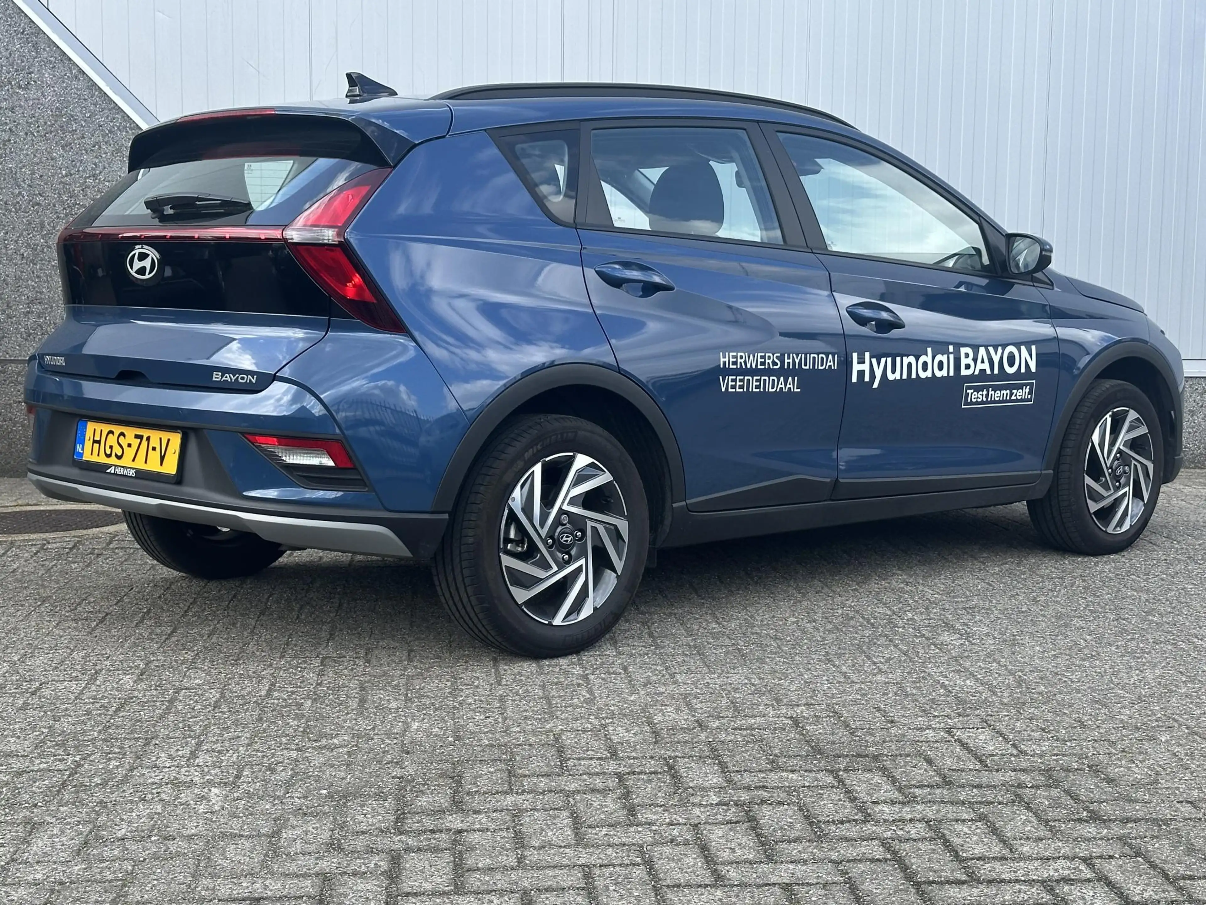 Hyundai BAYON 1.0 T-GDI Comfort / Apple carplay & Android Auto / — photo 3