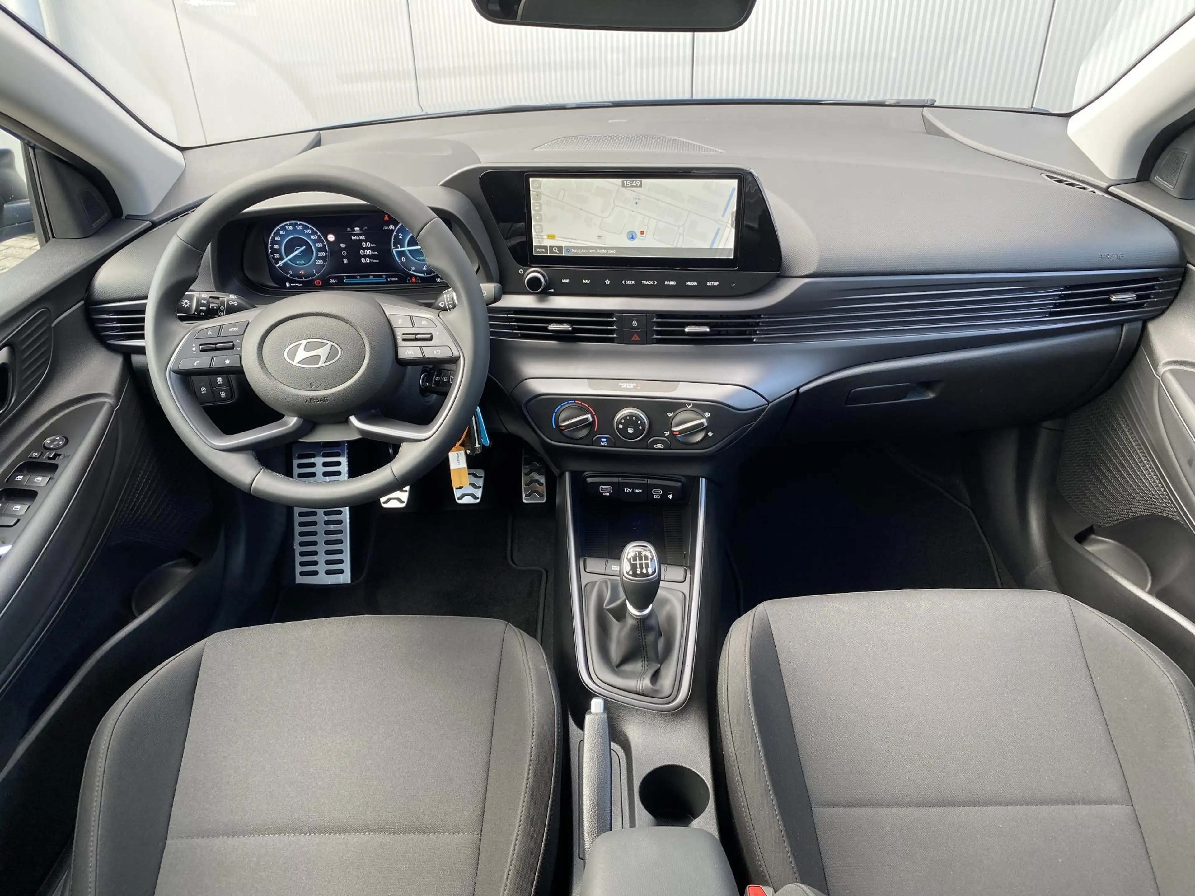 Hyundai BAYON 1.0 T-GDI Comfort / Apple carplay & Android Auto / — photo 2