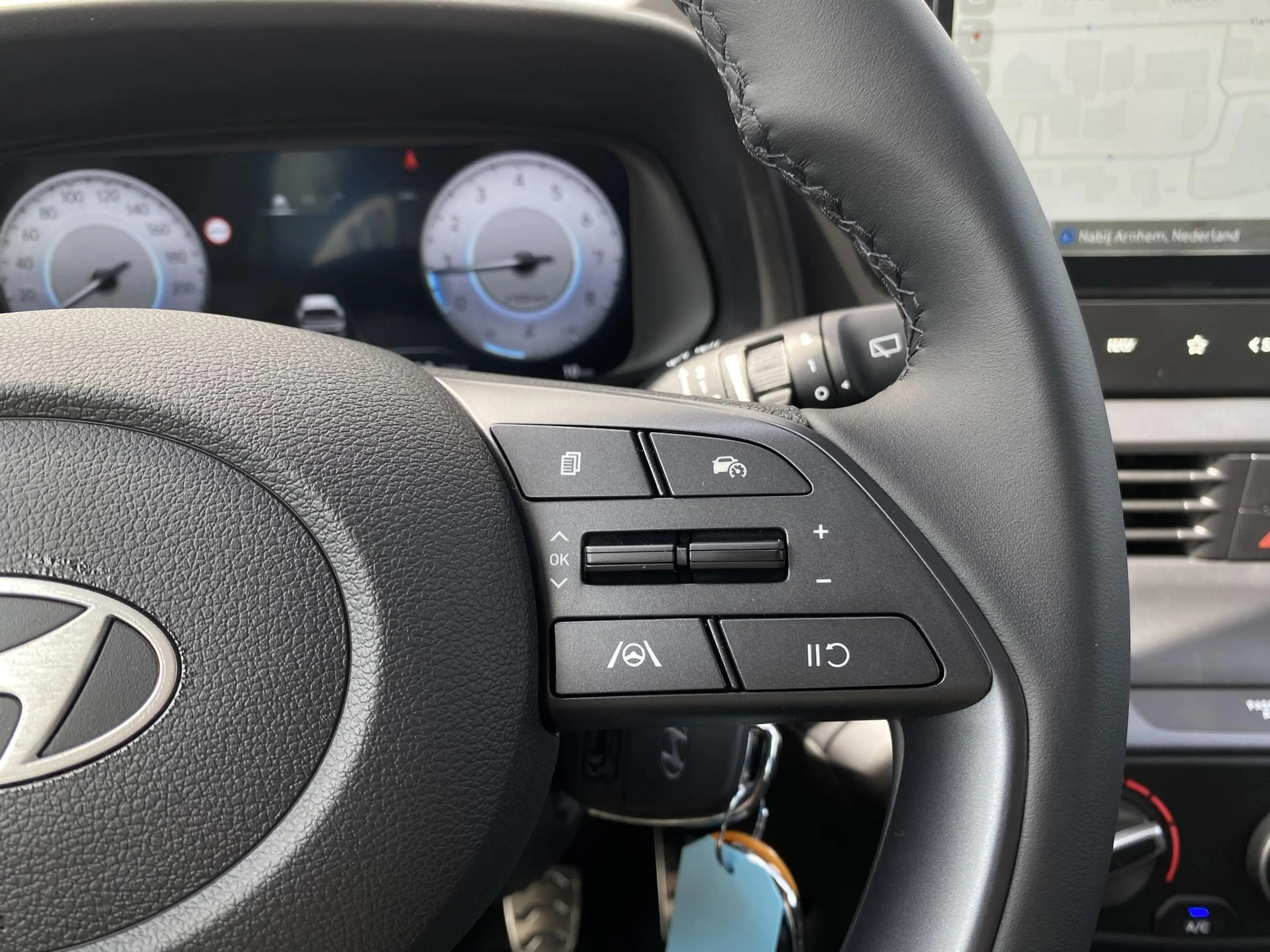 Hyundai BAYON 1.0 T-GDI Comfort / Apple carplay & Android Auto / — photo 9