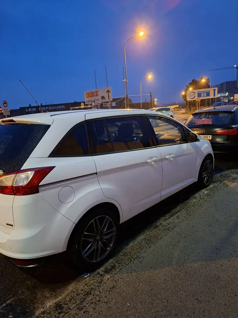 Ford C-Max 1.6 TDCi Start-Stop-System Champions Edition - 2