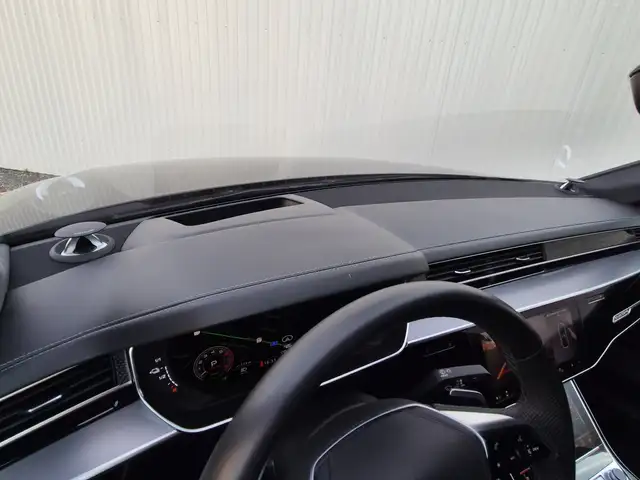 Audi A8 60 TFSI quattro*S-LINE*HEAD UP*MASSAGE*PANO*KREDIT Ansicht 31