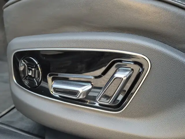 Audi A8 60 TFSI quattro*S-LINE*HEAD UP*MASSAGE*PANO*KREDIT Ansicht 37