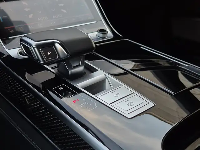 Audi A8 60 TFSI quattro*S-LINE*HEAD UP*MASSAGE*PANO*KREDIT Ansicht 30