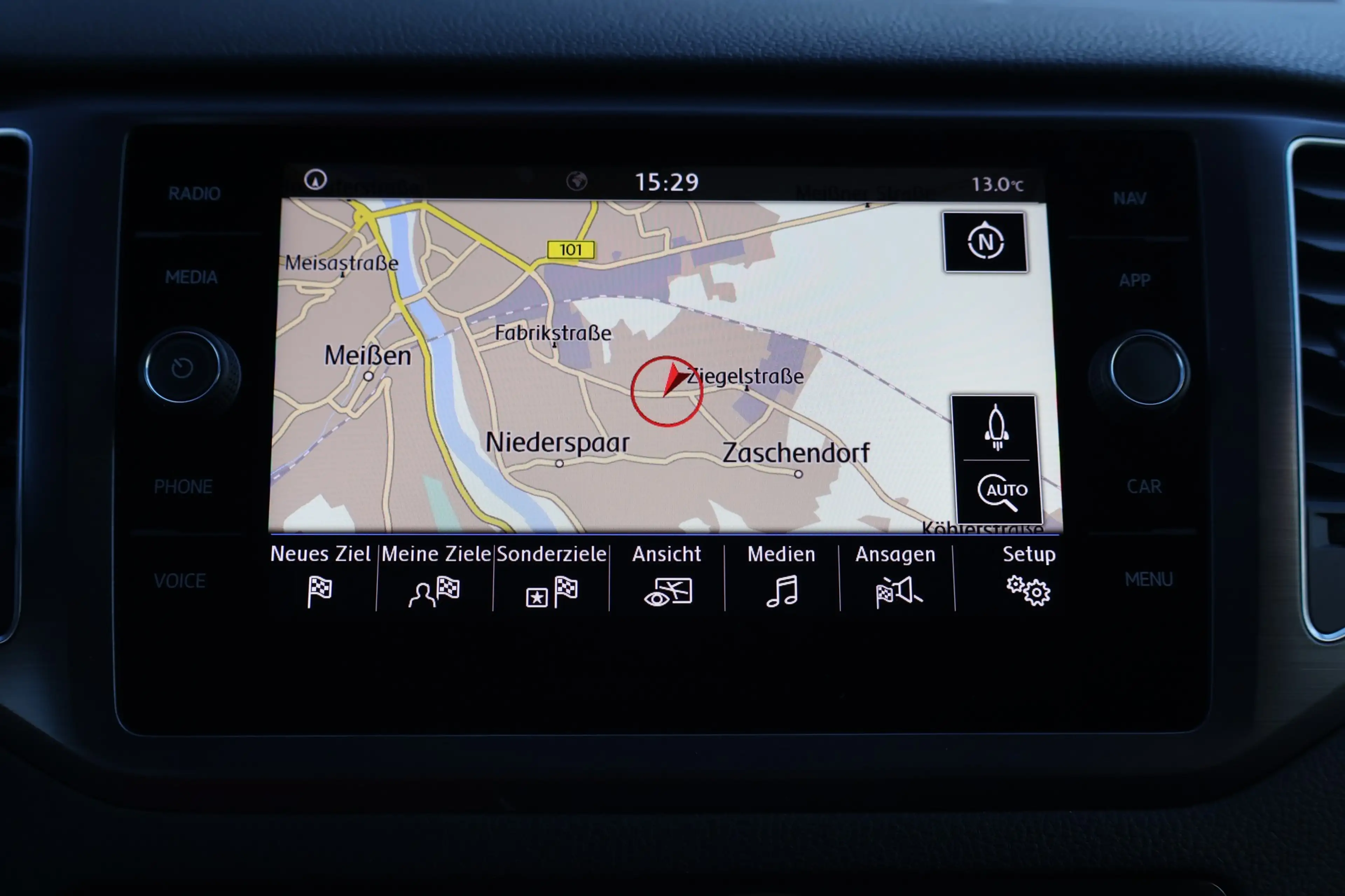 Volkswagen Golf Sportsvan VII 1.5 TSI LED Navi ACC Tempomat — photo 14