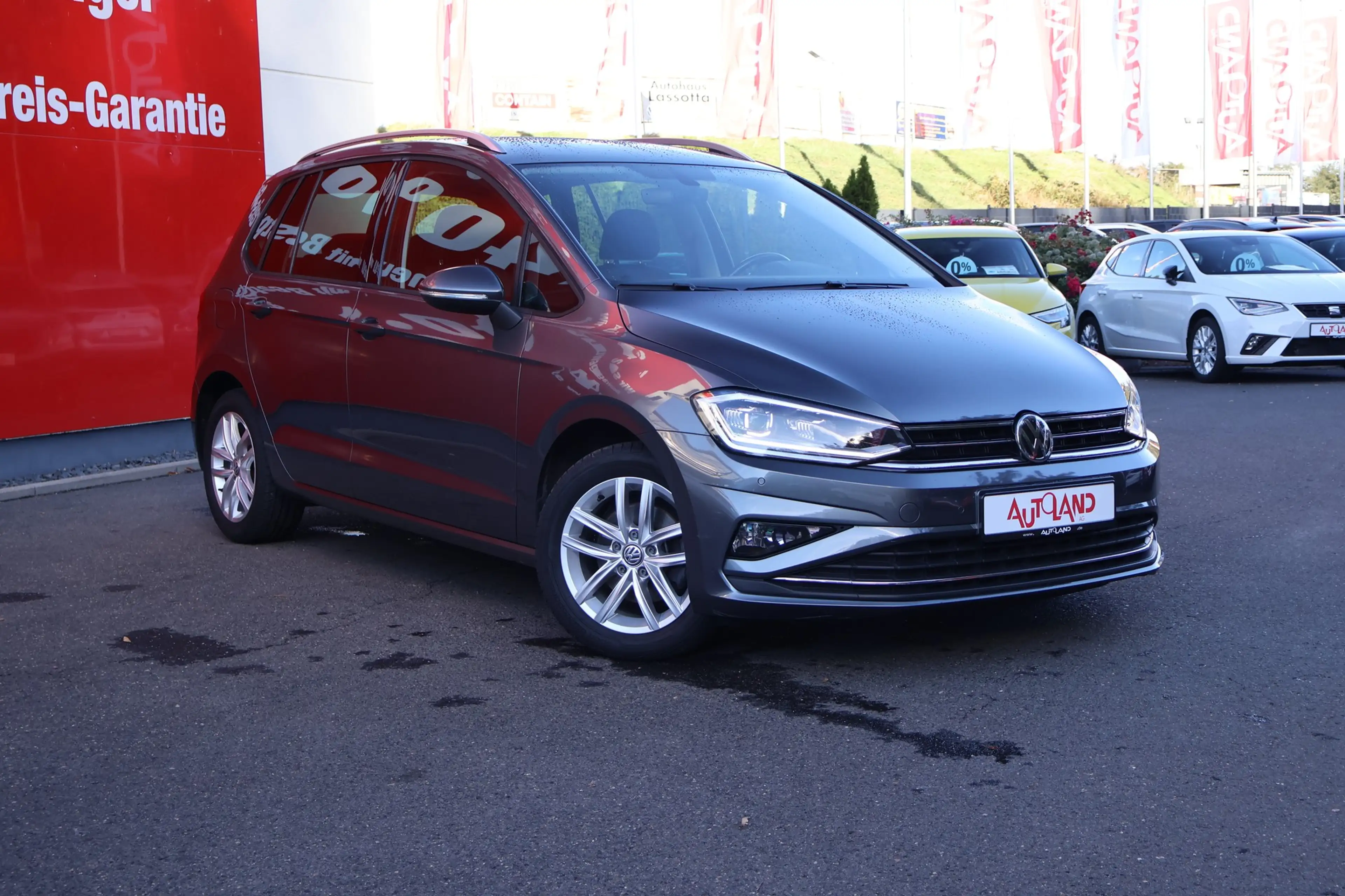Volkswagen Golf Sportsvan VII 1.5 TSI LED Navi ACC Tempomat — photo 6