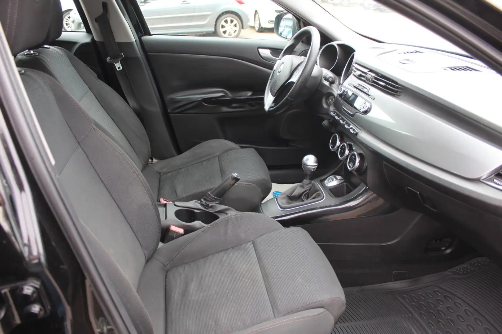 Alfa Romeo Giulietta Turismo 1.4 TB 16V*PREMIUM-Paket*PDC* Schwarz - 2