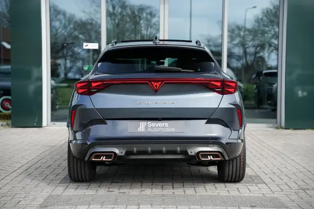 Cupra Formentor view 9