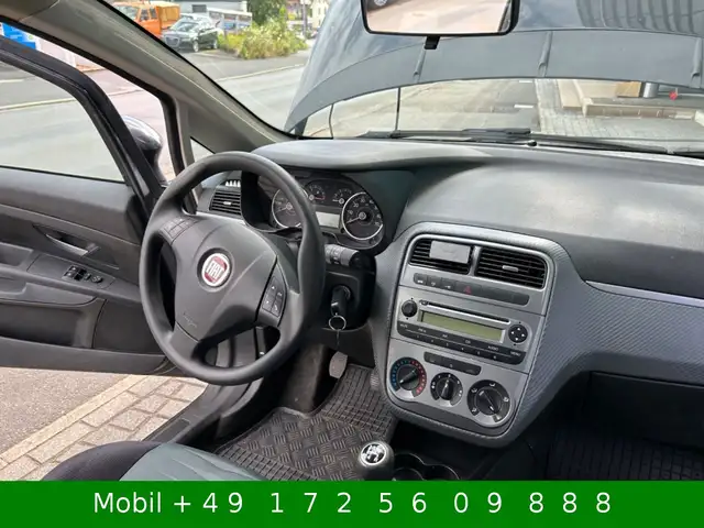 Fiat Grande Punto view 10