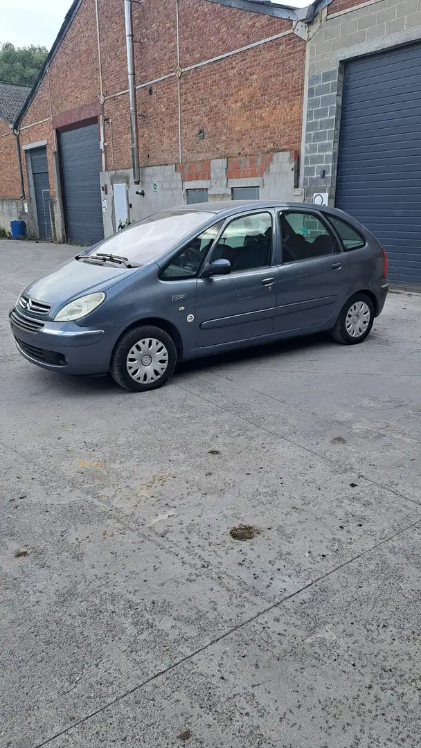 Citroen Xsara Picasso 1.6 HDi Dynamique FAP Grijs - 1