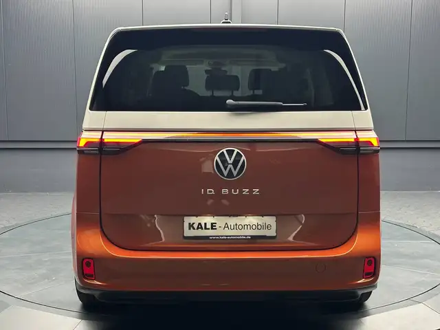 Volkswagen Id. Buzz view 4