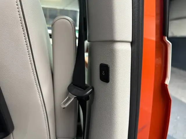 Volkswagen Id. Buzz view 30
