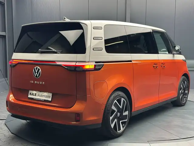Volkswagen Id. Buzz view 5