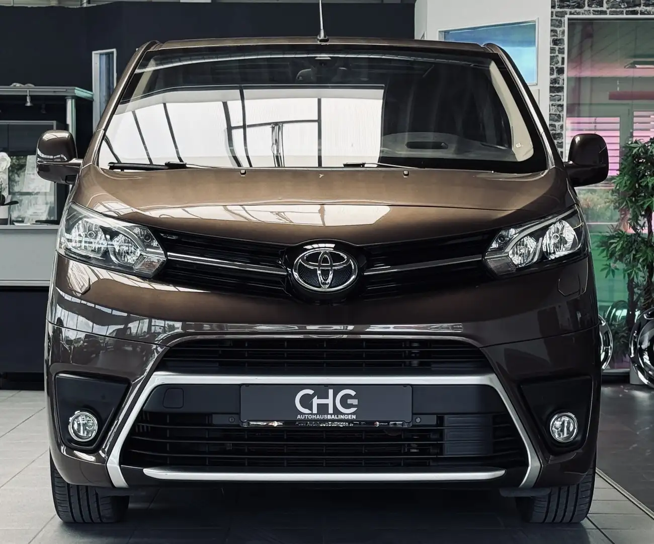 Toyota Proace Verso L1 Family Comfort |Automatik|8-Sitzer| Brun - 2