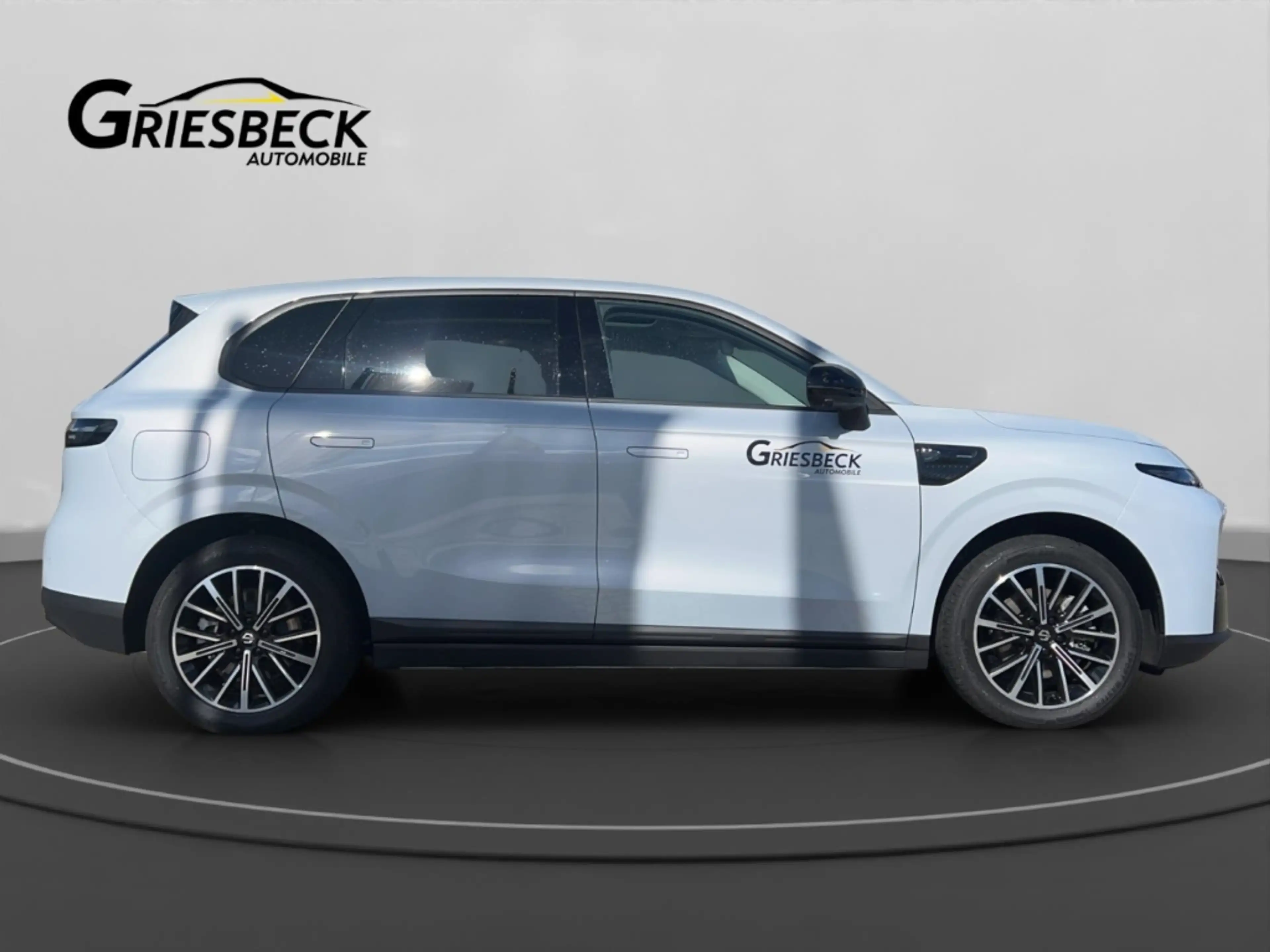 Leapmotor 160 kW BEV Design Pro Max Panorama Navi Soundsyste — photo 8