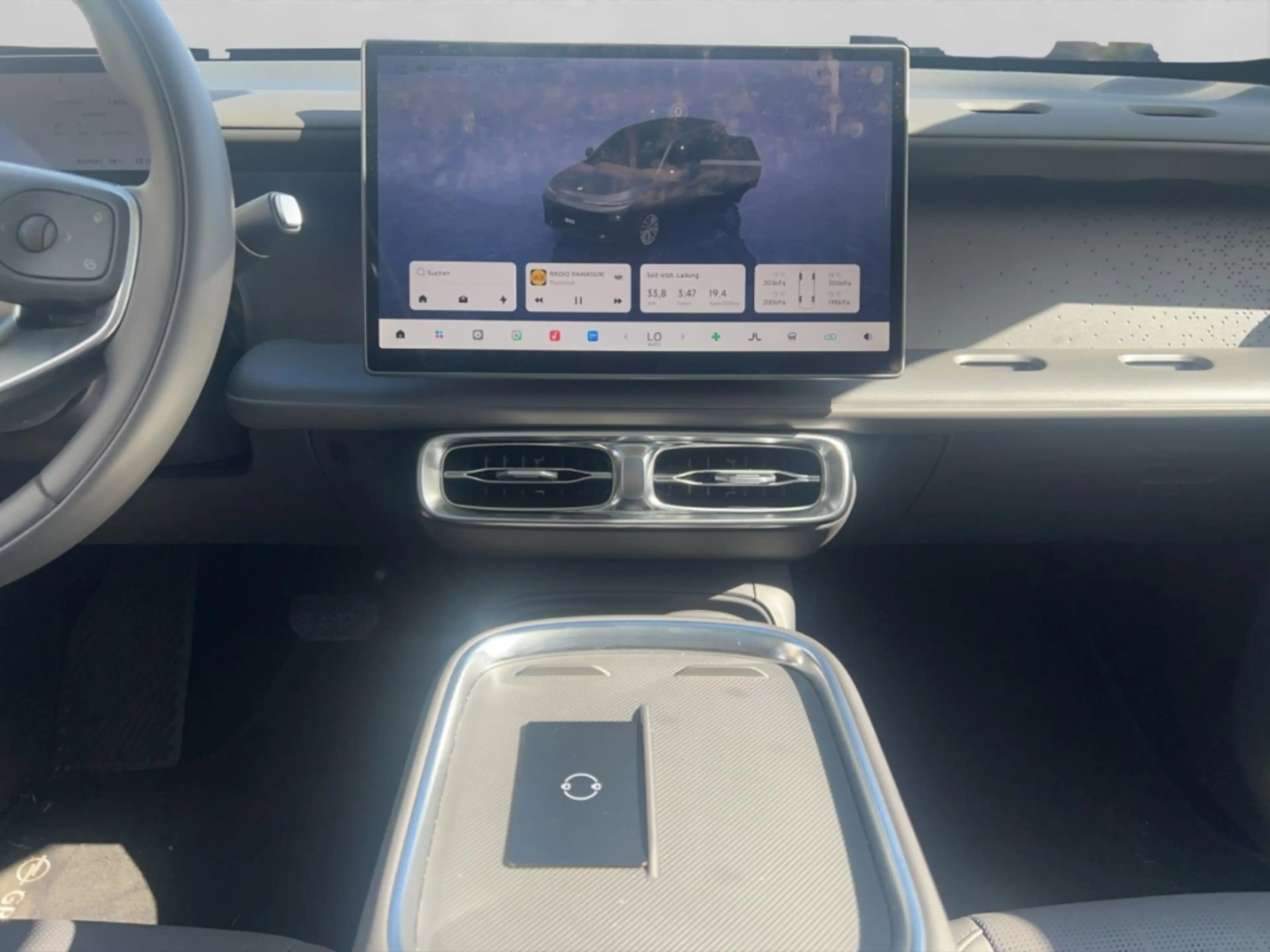 Leapmotor 160 kW BEV Design Pro Max Panorama Navi Soundsyste — photo 13