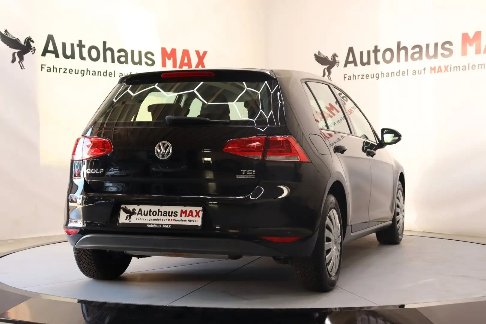 Volkswagen Golf VII Lim. Trendline BMT~Touch~1.Hand~PDC Schwarz - 2