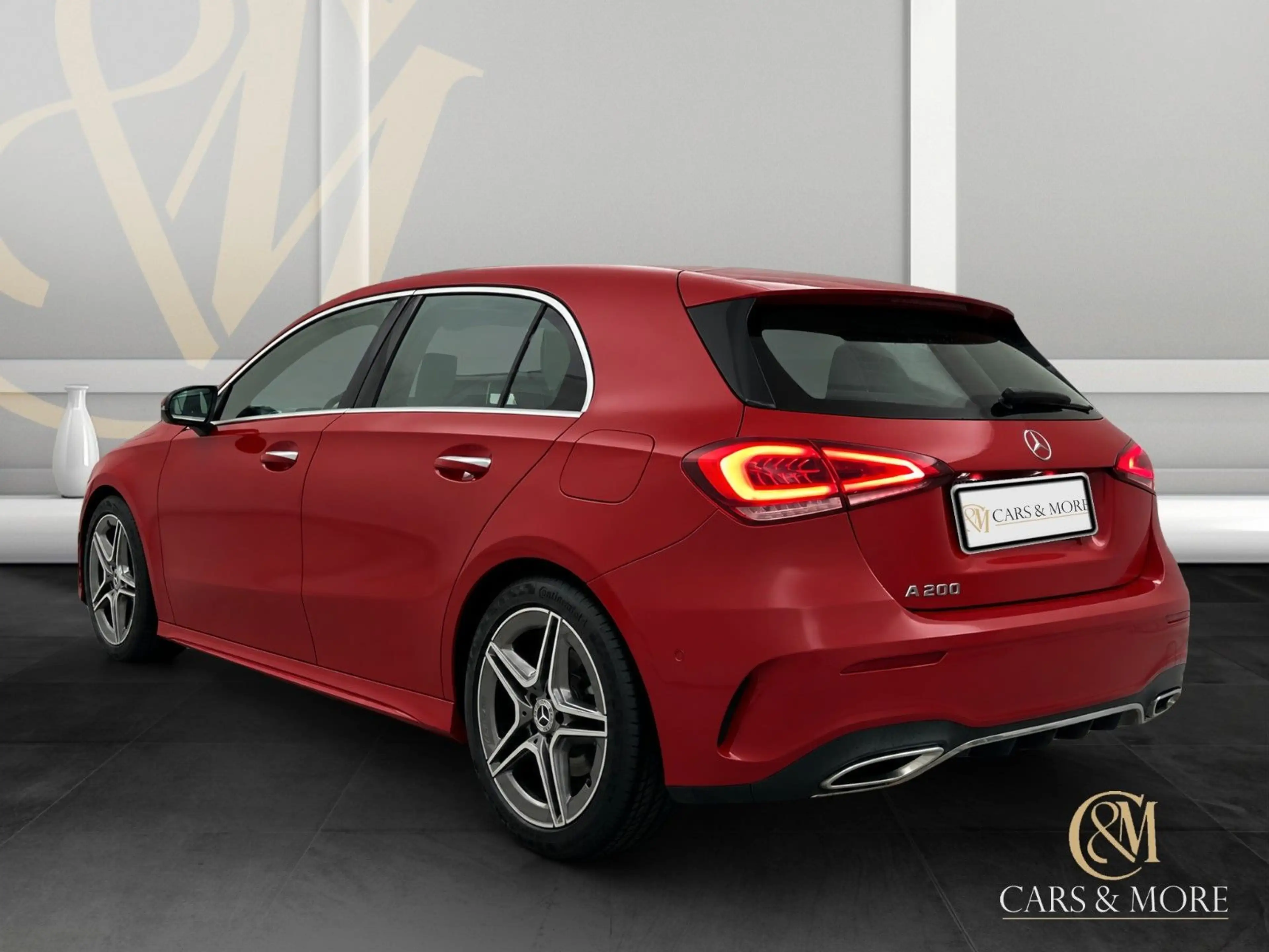 Mercedes-Benz A 200 AMG Leder Navi Multibeam LED SHZ RFK SHZ — photo 3