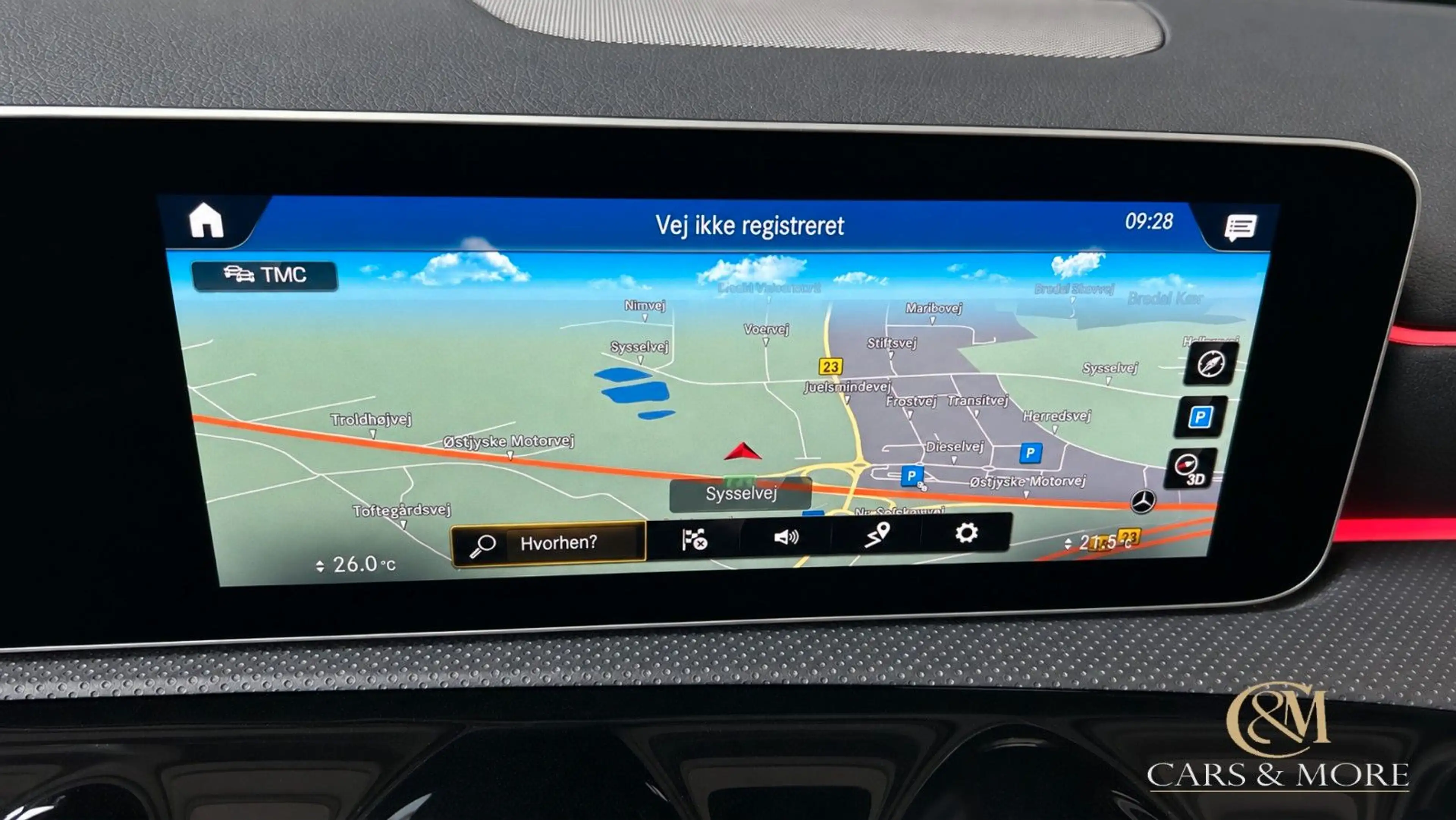 Mercedes-Benz A 200 AMG Leder Navi Multibeam LED SHZ RFK SHZ — photo 5