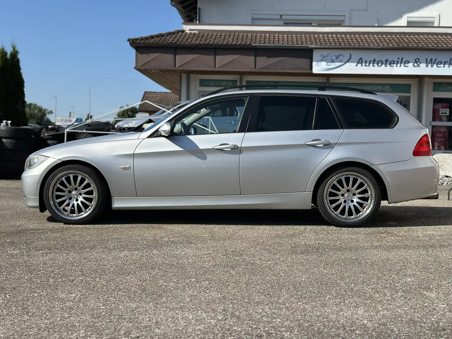 BMW 320 320d Gris - 2