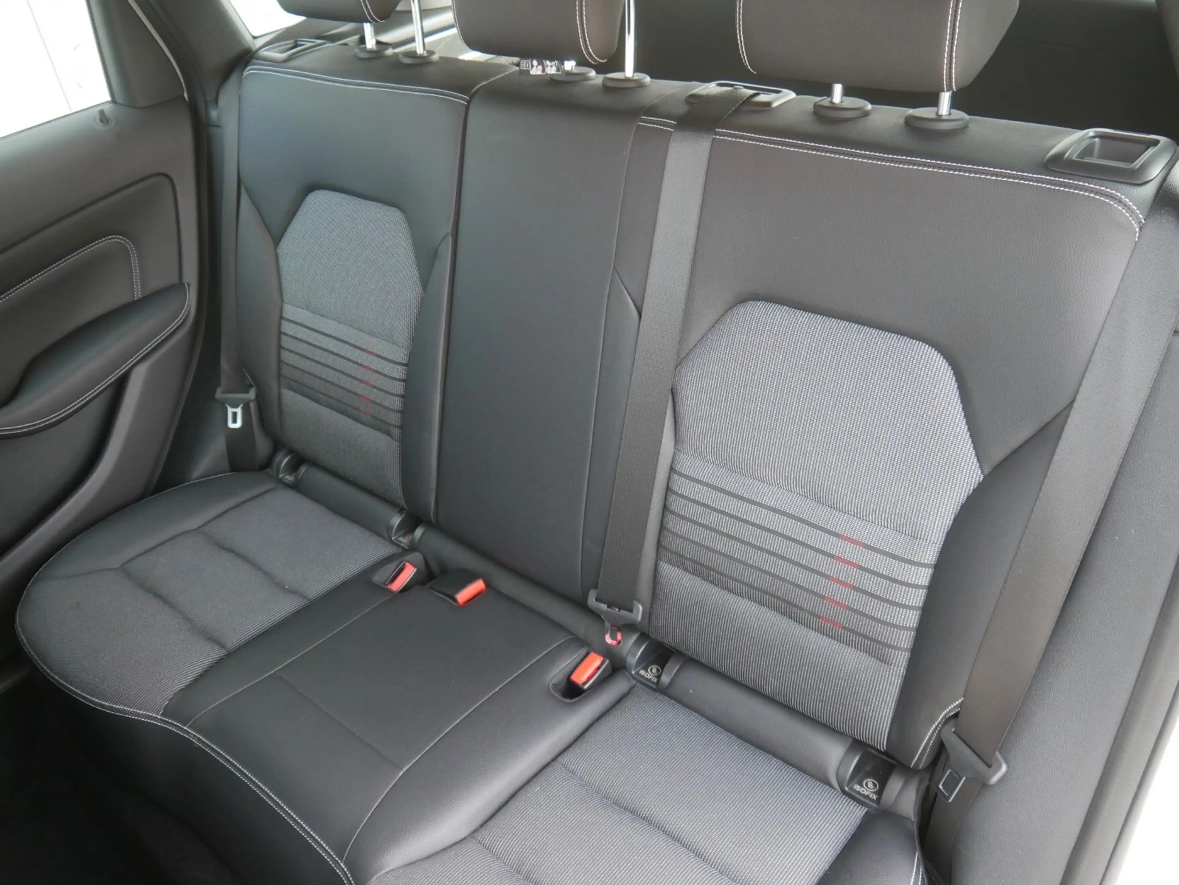 Mercedes-Benz B 200 CDI Urban NAVI/LED/SPUR-PAKET/KAMERA — photo 10