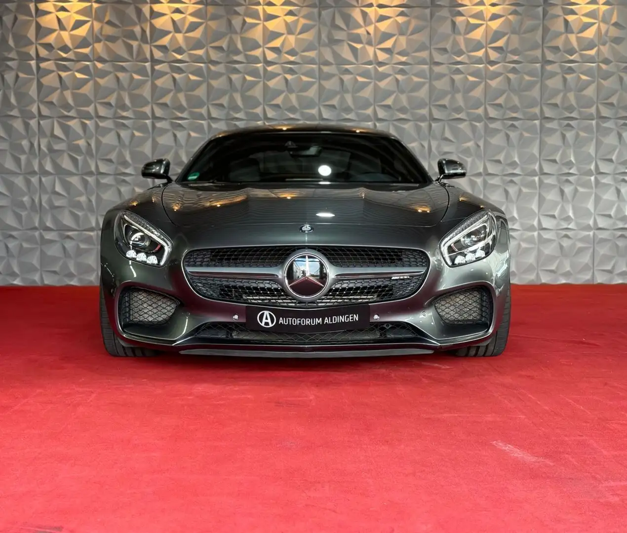 Mercedes-Benz AMG GT Mercedes AMG GT Coupe Grey - 2