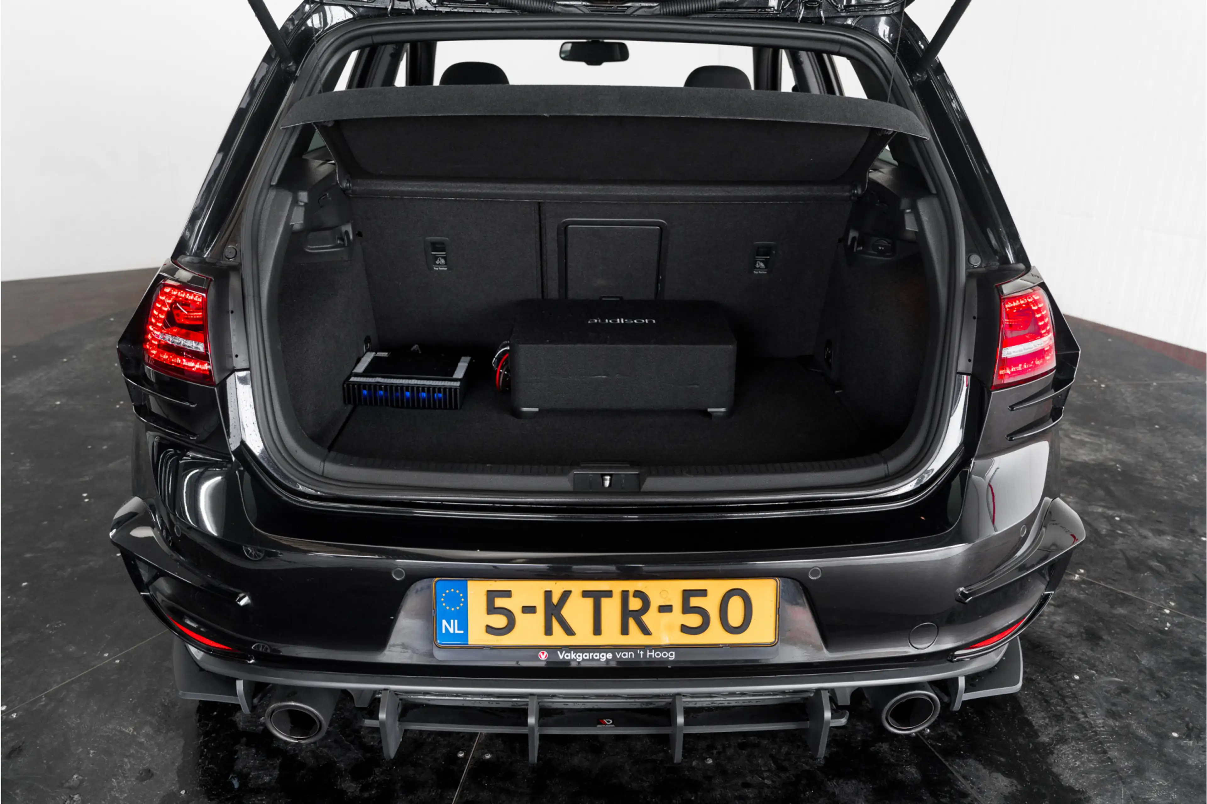 Volkswagen Golf GTI 2.0 TSI Nederlandse auto — photo 32