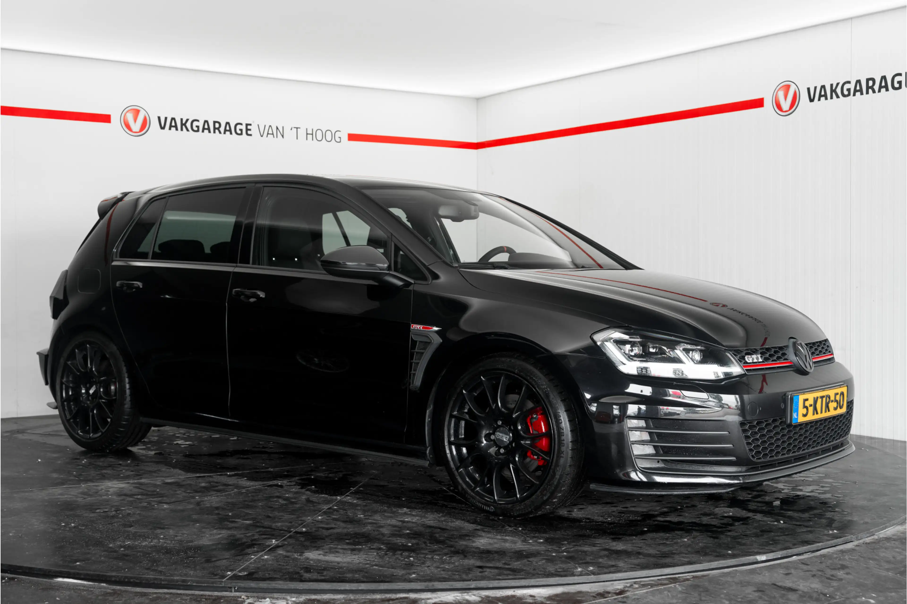 Volkswagen Golf GTI 2.0 TSI Nederlandse auto — photo 5