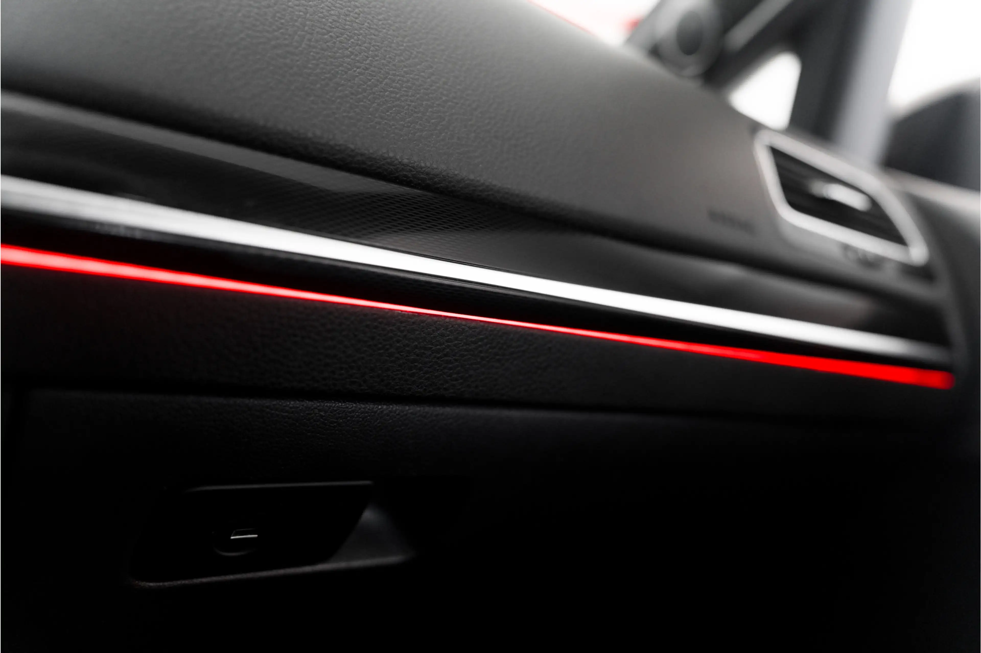 Volkswagen Golf GTI 2.0 TSI Nederlandse auto — photo 21