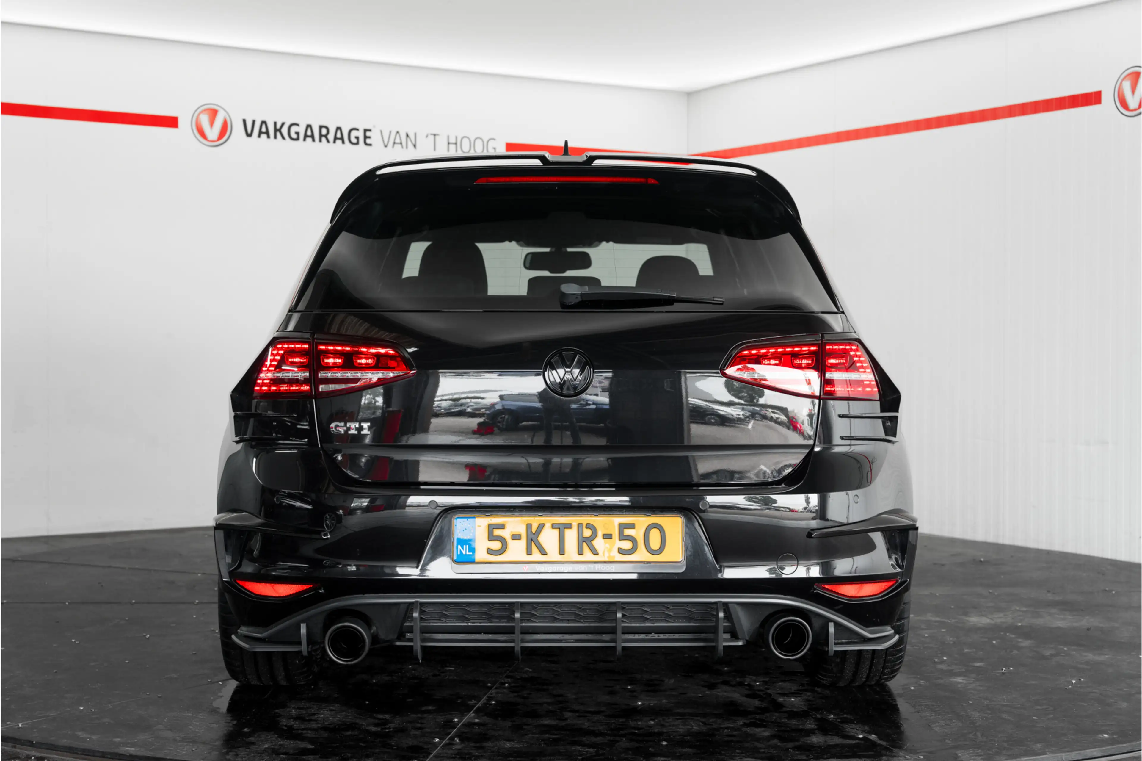 Volkswagen Golf GTI 2.0 TSI Nederlandse auto — photo 9