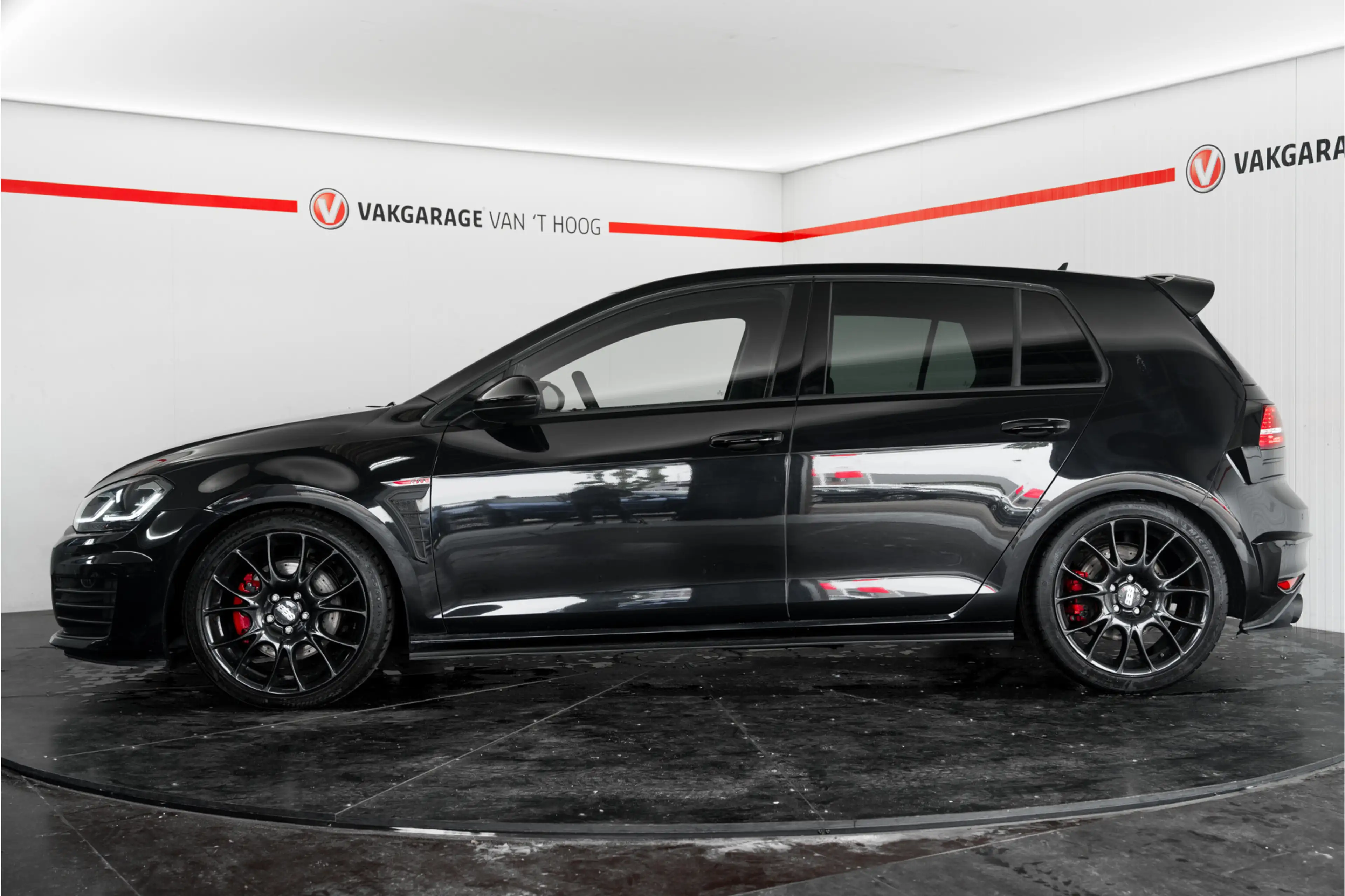 Volkswagen Golf GTI 2.0 TSI Nederlandse auto — photo 13
