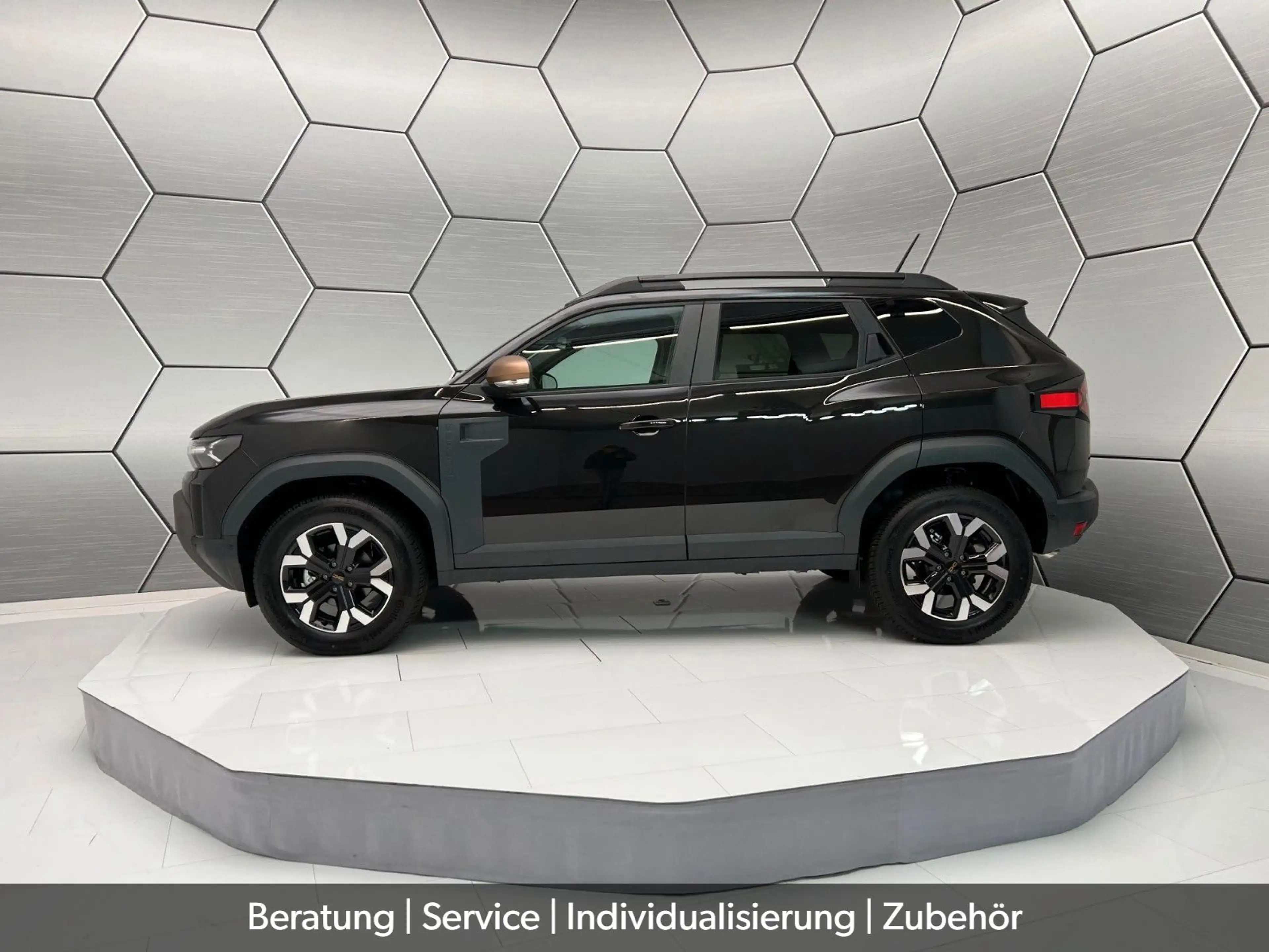 Dacia Duster Extreme Eco-G 120 Winter-Plus/City-Paket — photo 3