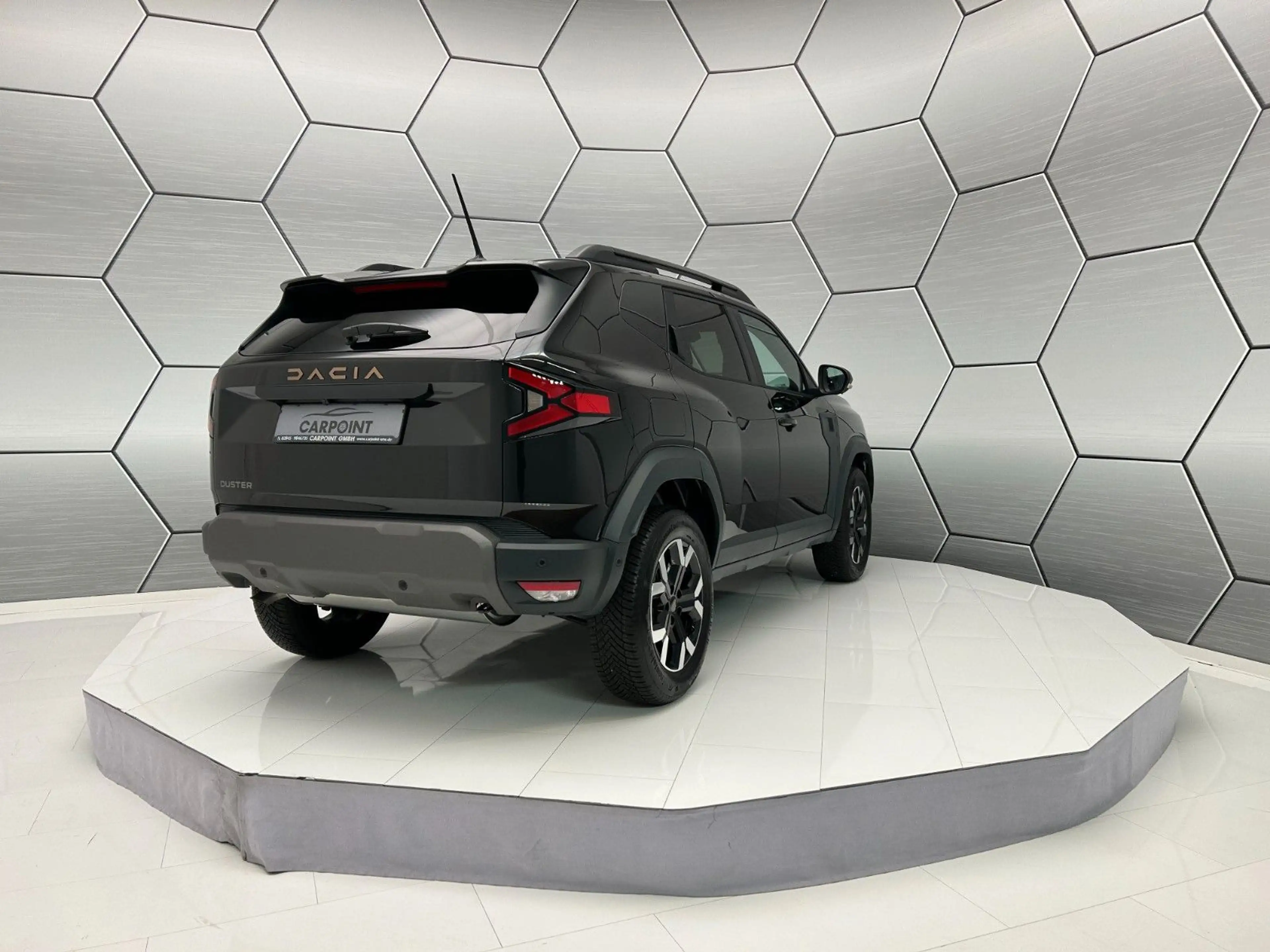 Dacia Duster Extreme Eco-G 120 Winter-Plus/City-Paket — photo 6