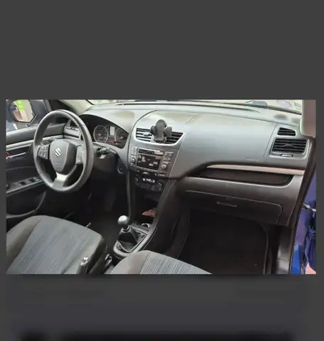 Suzuki Swift view 10