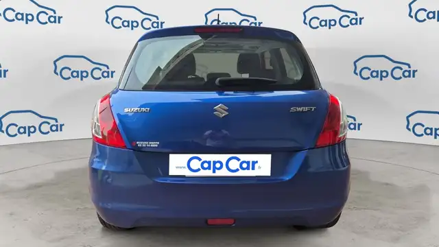 Suzuki Swift view 3