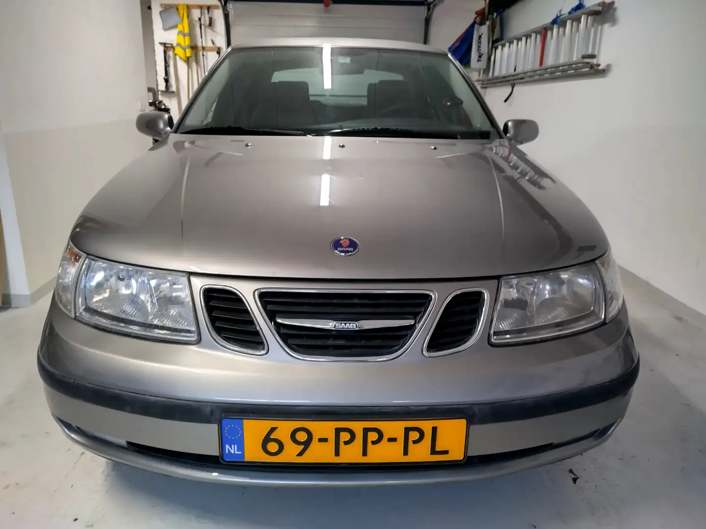 Saab 9-5 9-5 2.0t Linear Gris - 2