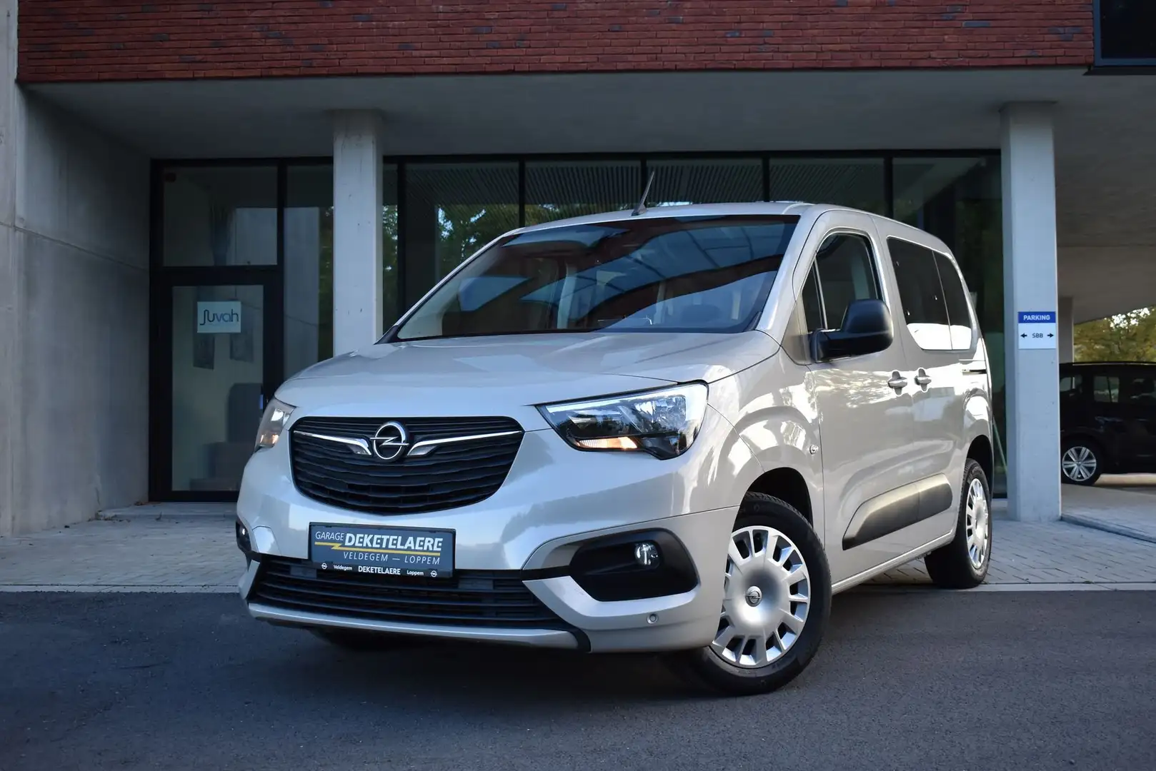 Opel Combo Life 1.2T urbo EditionPlus *5Zits*Navi*Camera - 1