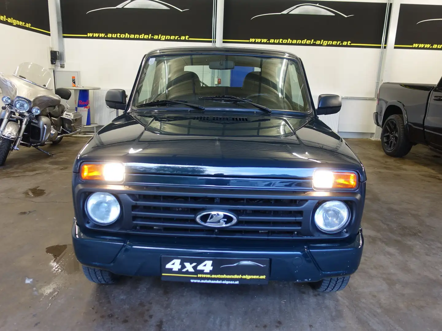 Lada Taiga 4x4 1,7 Urban Verde - 2