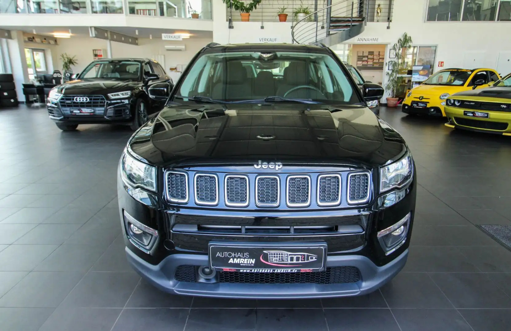 Jeep Compass 2.0 Longitude 4WD/Keyless/Lenkradh/Touch Zwart - 2
