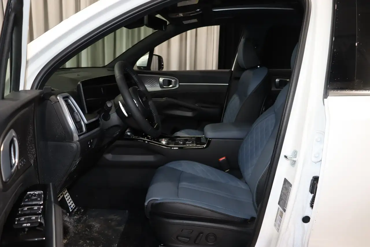 Kia Sorento photo Kia Sorento