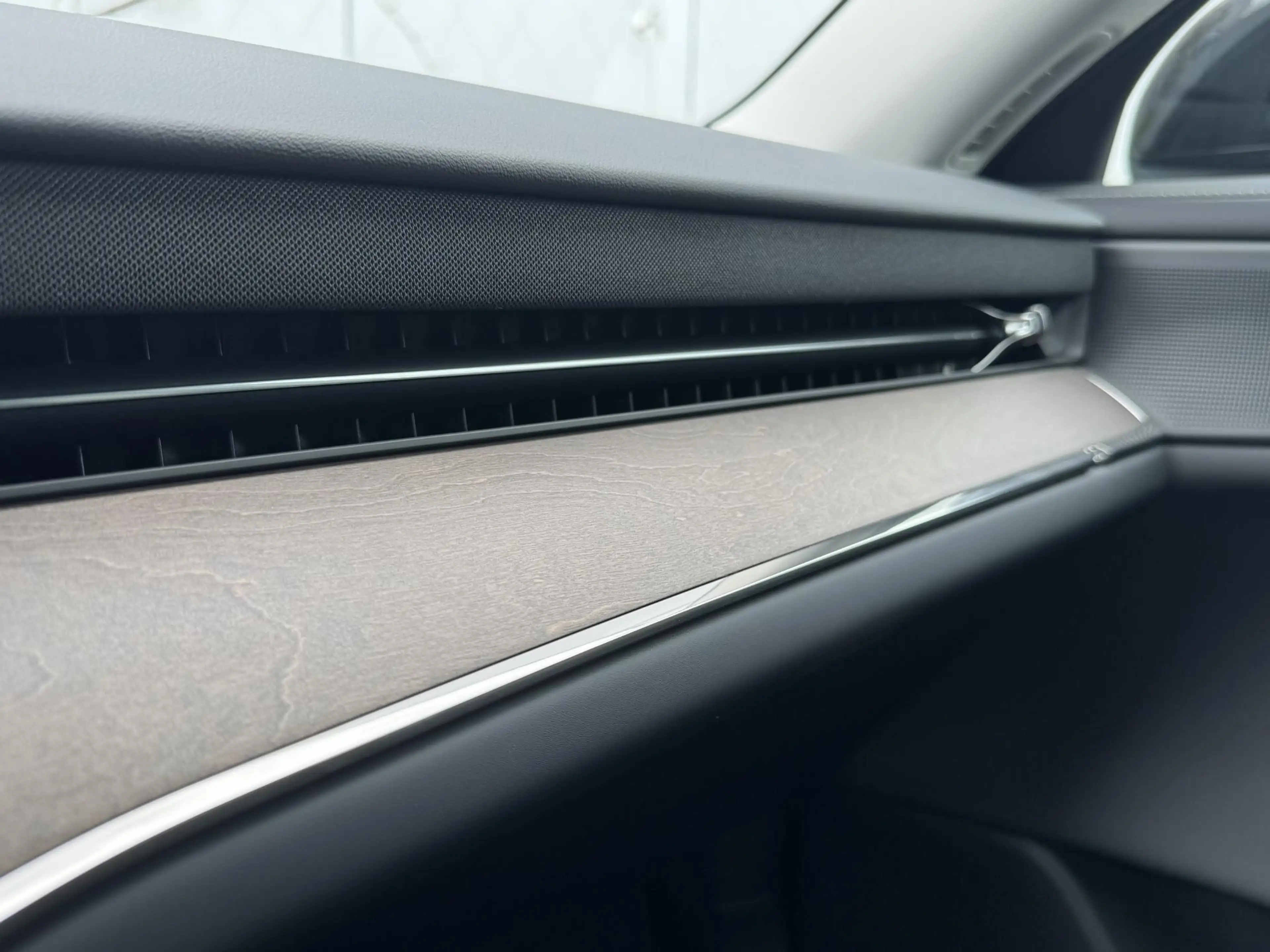 Volvo ES90 Single Motor Extended Range Plus Launch Edition 92 — photo 9