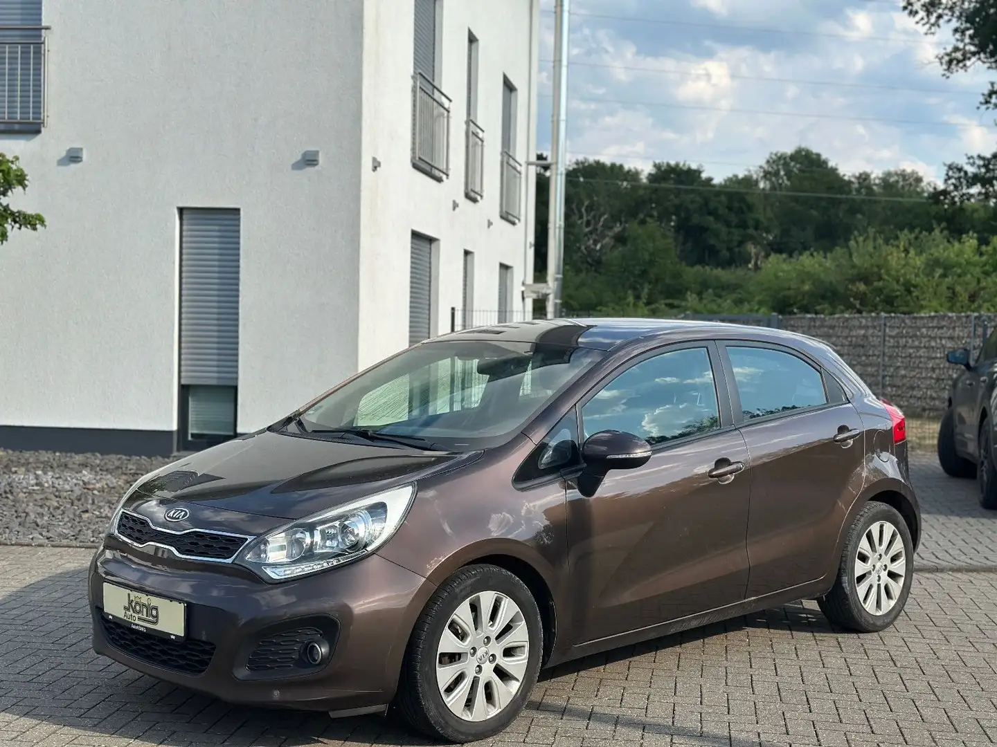 Kia Rio Spirit Bruin - 2